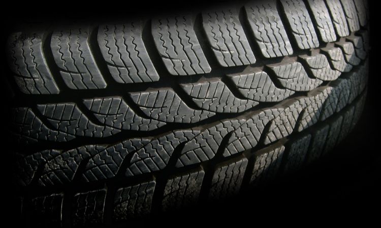 Detroit aims to tackle illegal scrap tire business